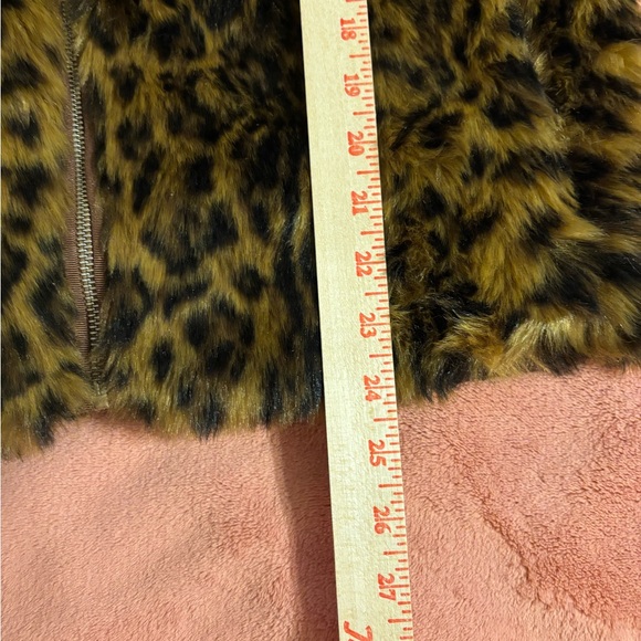 J.Crew Leopard Faux Fur Vest Brown Zip Front Size Large - Picture 4 of 9
